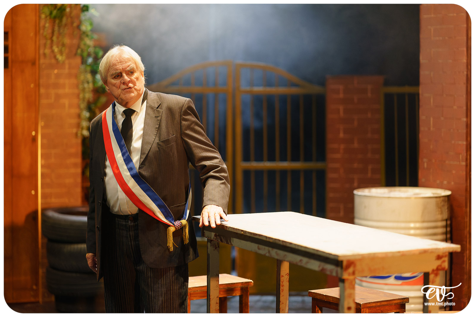 LES VISIONS DE SIMONE MACHARD (CIE LA CLAQUE)